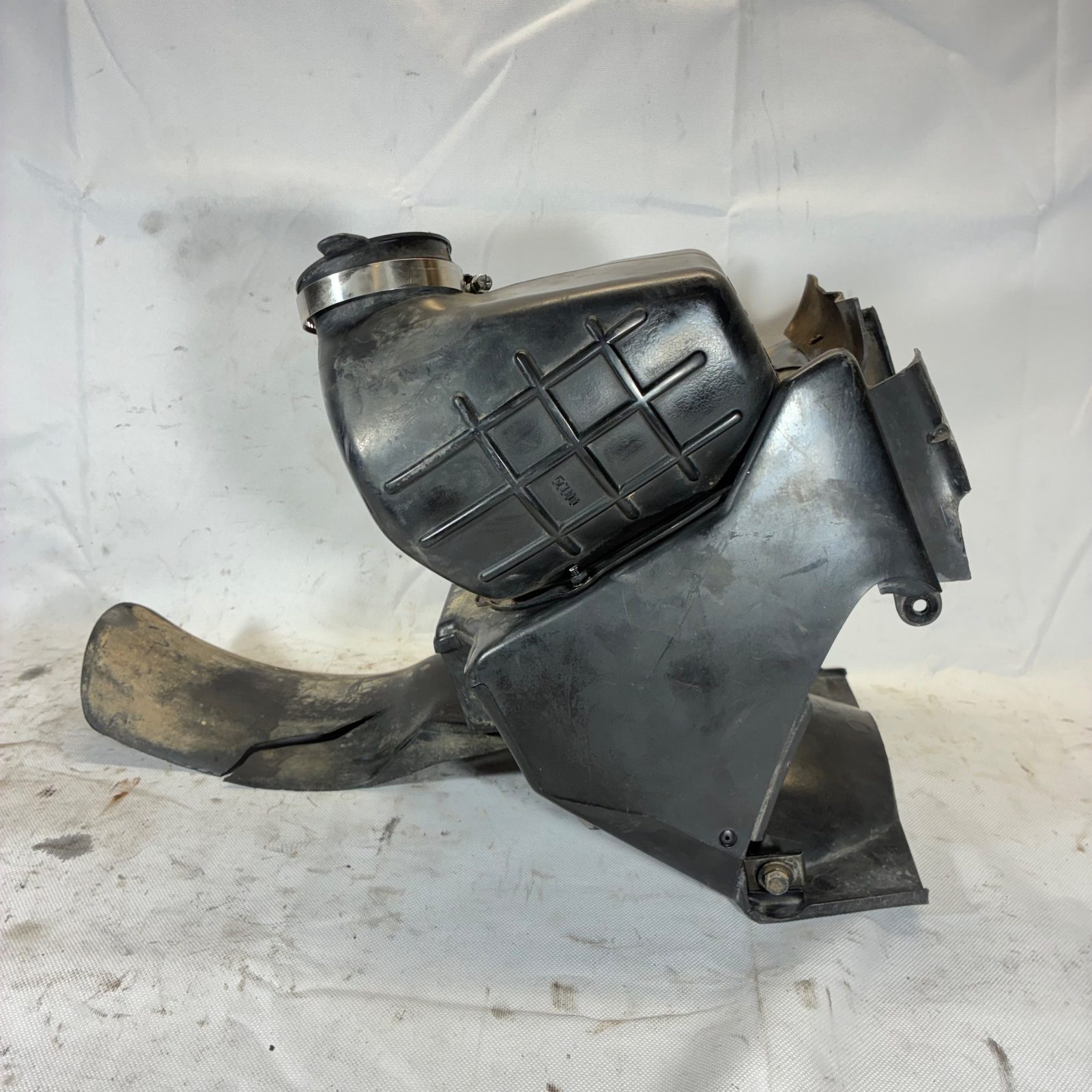 1999 Yamaha YZ250 OEM Airbox Air Filter Box with Boot and Clamp - 5CU-14411 - 3JD-14458-01-00