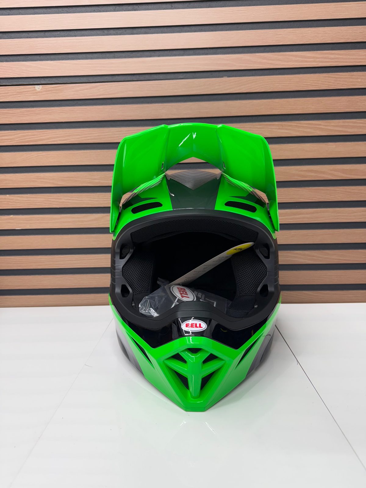New Bell MX-10 MIPS Dyno Helmet Green / Black - Size XL
