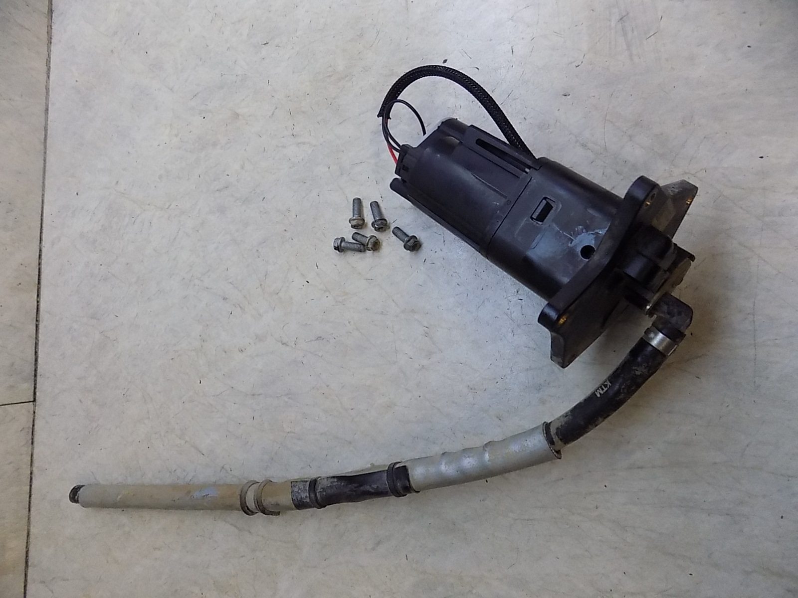 KTM 790 Adventure R OEM Fuel Pump Assembly 63507088100 2020