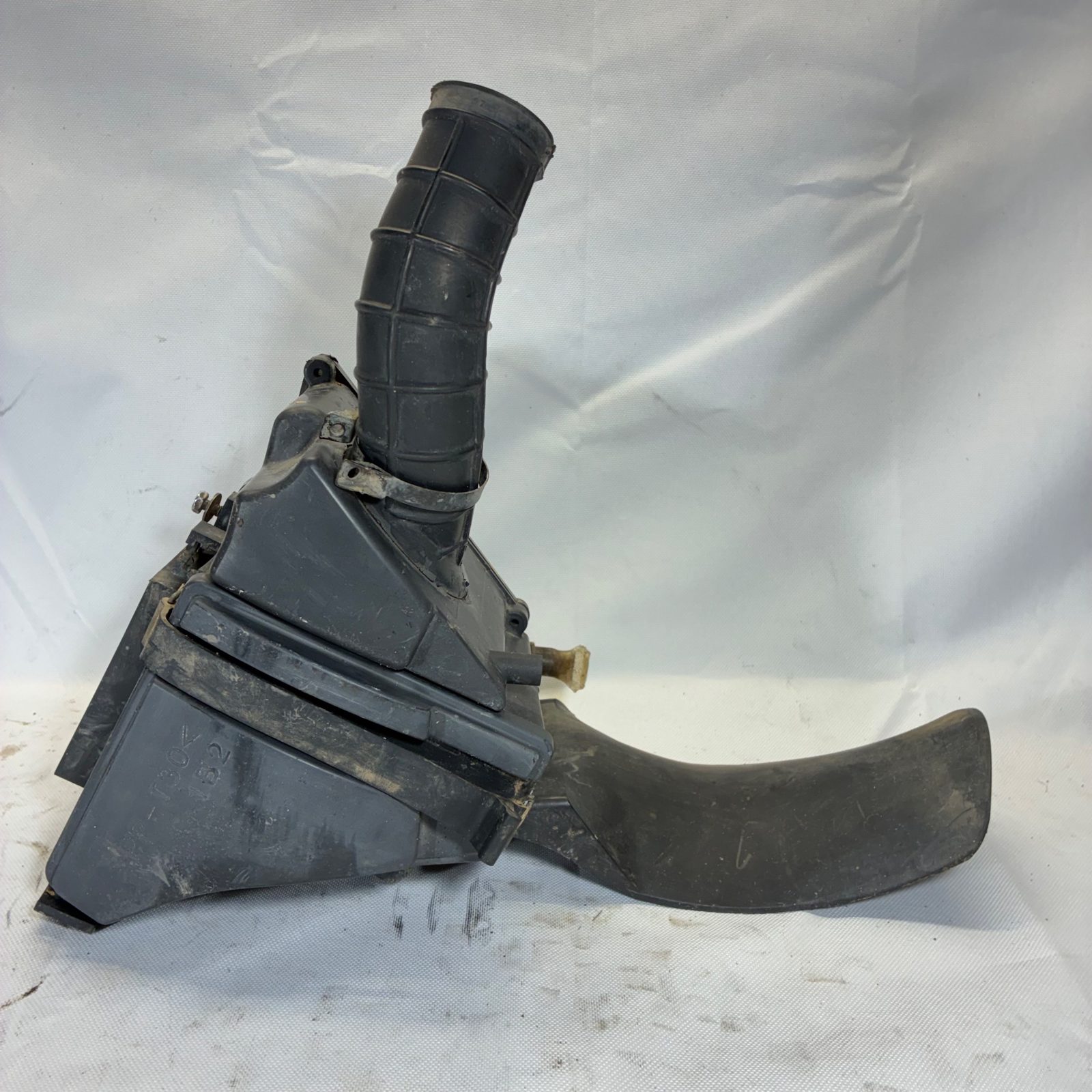 2006 Yamaha TTR125LE Air Box Air Cleaner Housing Intake - 1B2-E4411-00-00