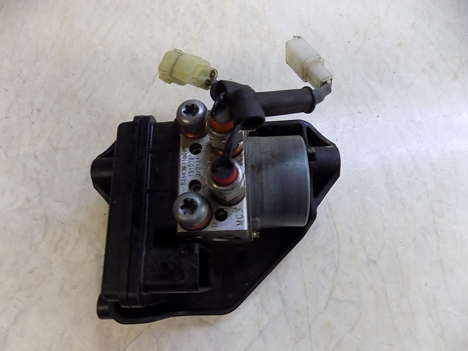 KTM 790 Adventure R OEM ABS Module Pump Unit 63542031044 2020