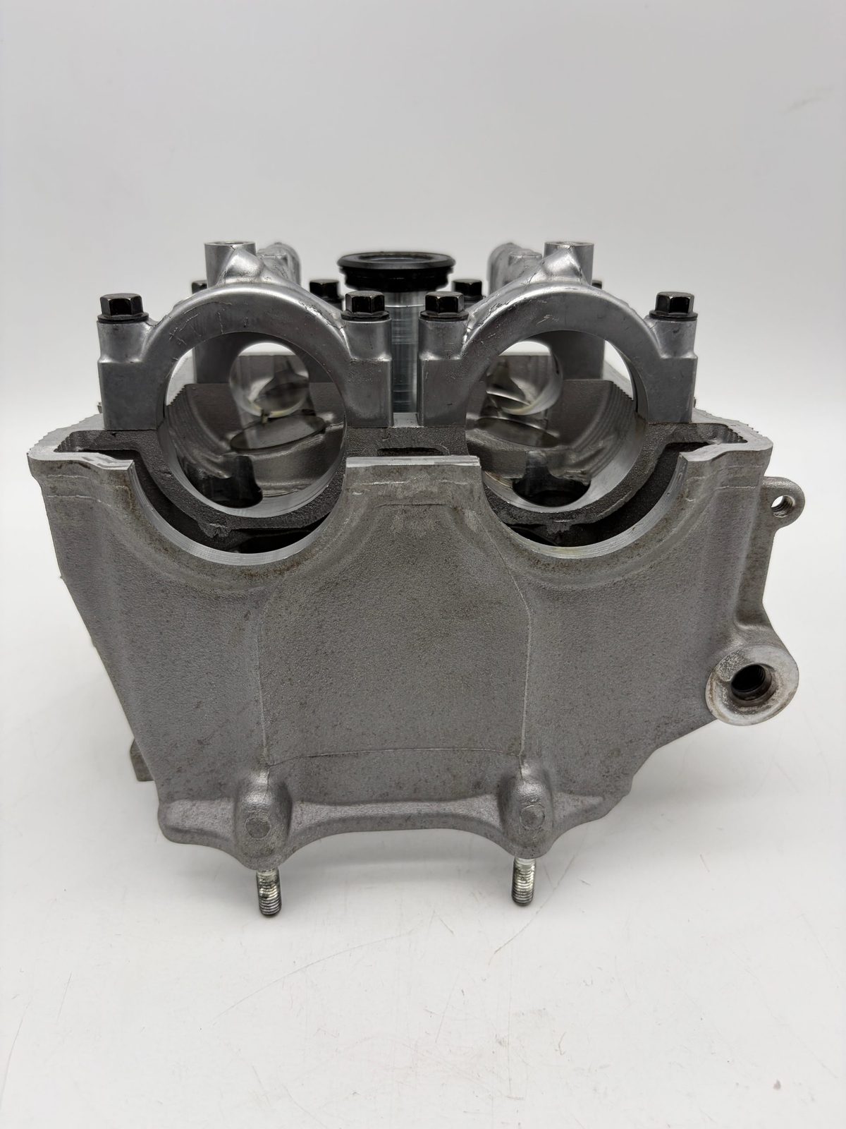 2024-2026 Yamaha YZ250F OEM Cylinder Head with Valves and Cam Caps - B7B-11101-19-00