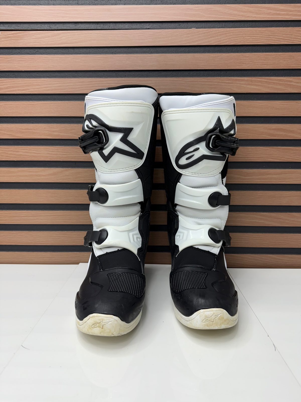 Alpinestars Tech 3S Youth Motocross Boots Black / White - Size 4 Used