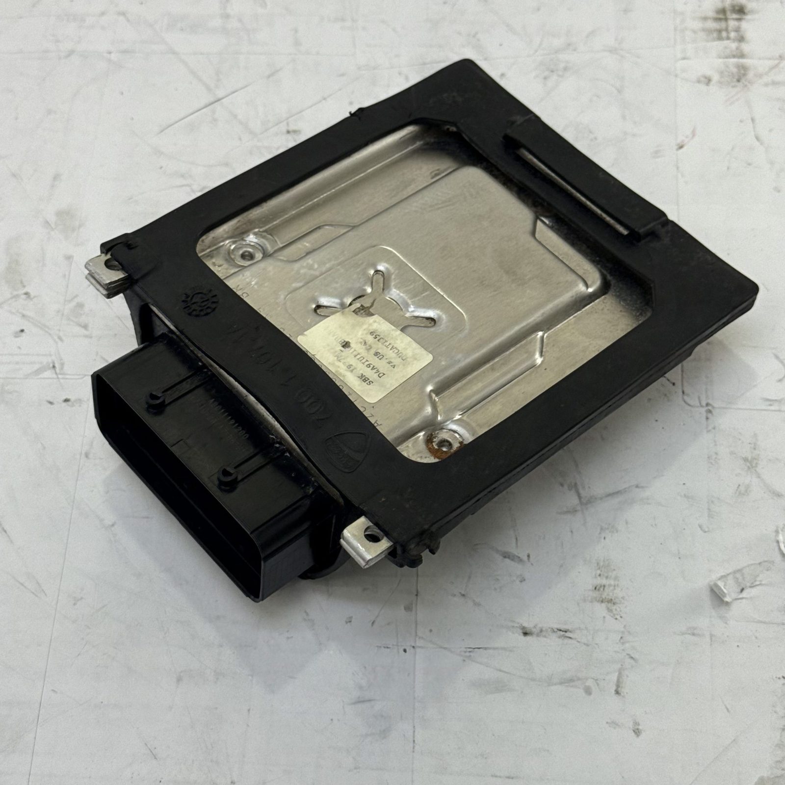 2022 - 2024 Ducati Panigale V4 OEM ECU Engine Control Module 286.4.337.1B