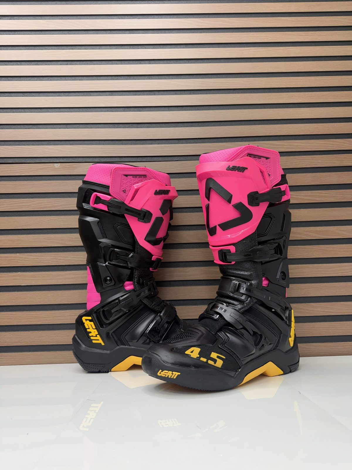 Leatt 4.5 Motocross Boots Black / Pink / Yellow - Size 10 US