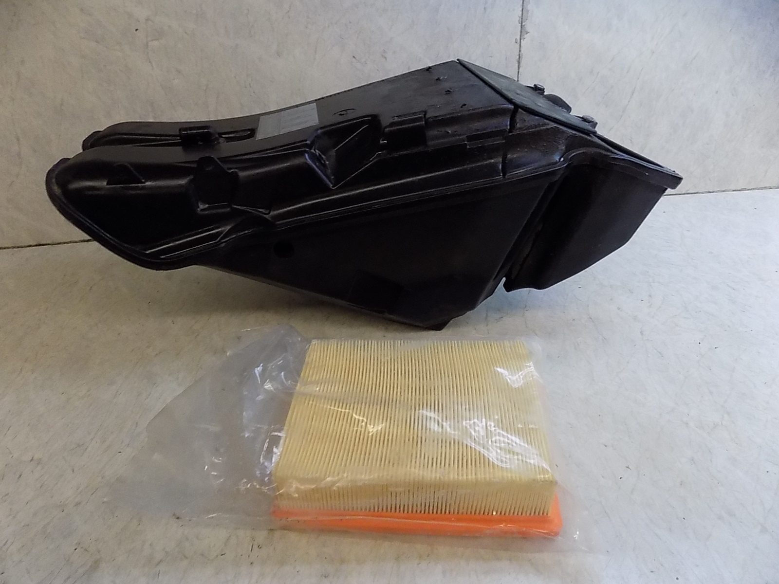 2020 KTM 790 Adventure R OEM Air Box Airbox Housing with Air Filter Element