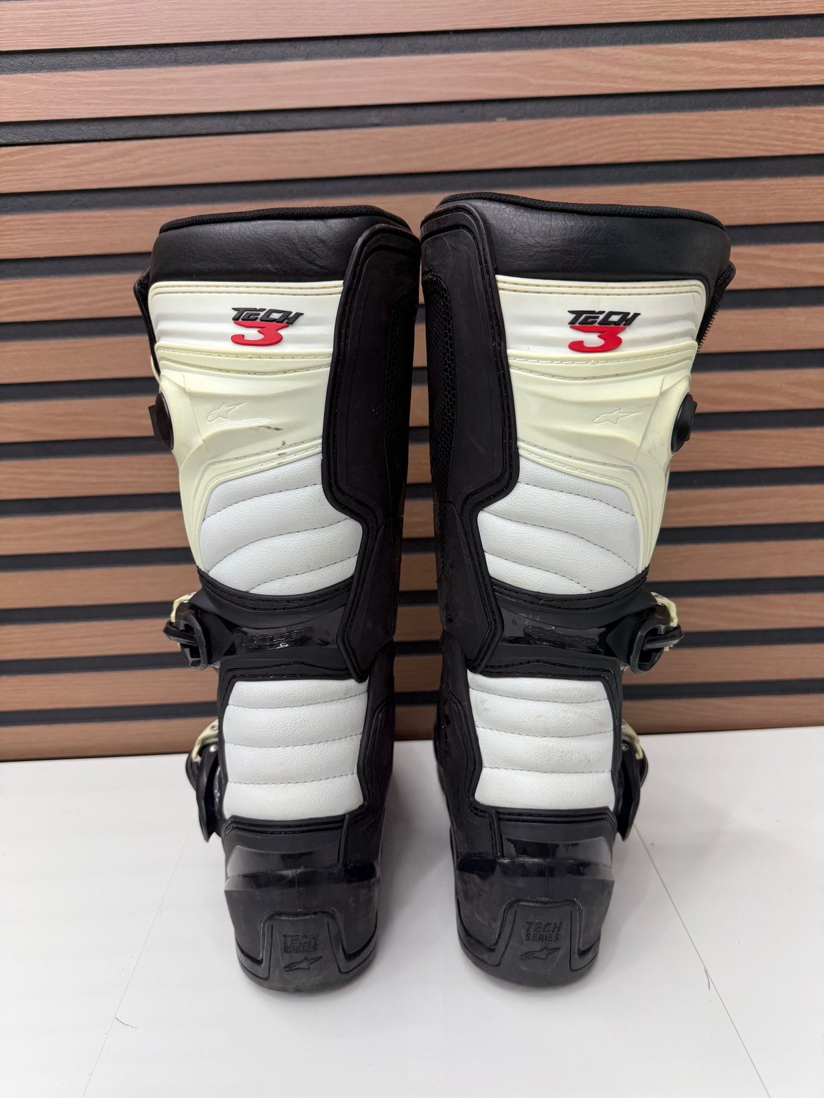 Alpinestars Tech 3 Black / White - Size 7