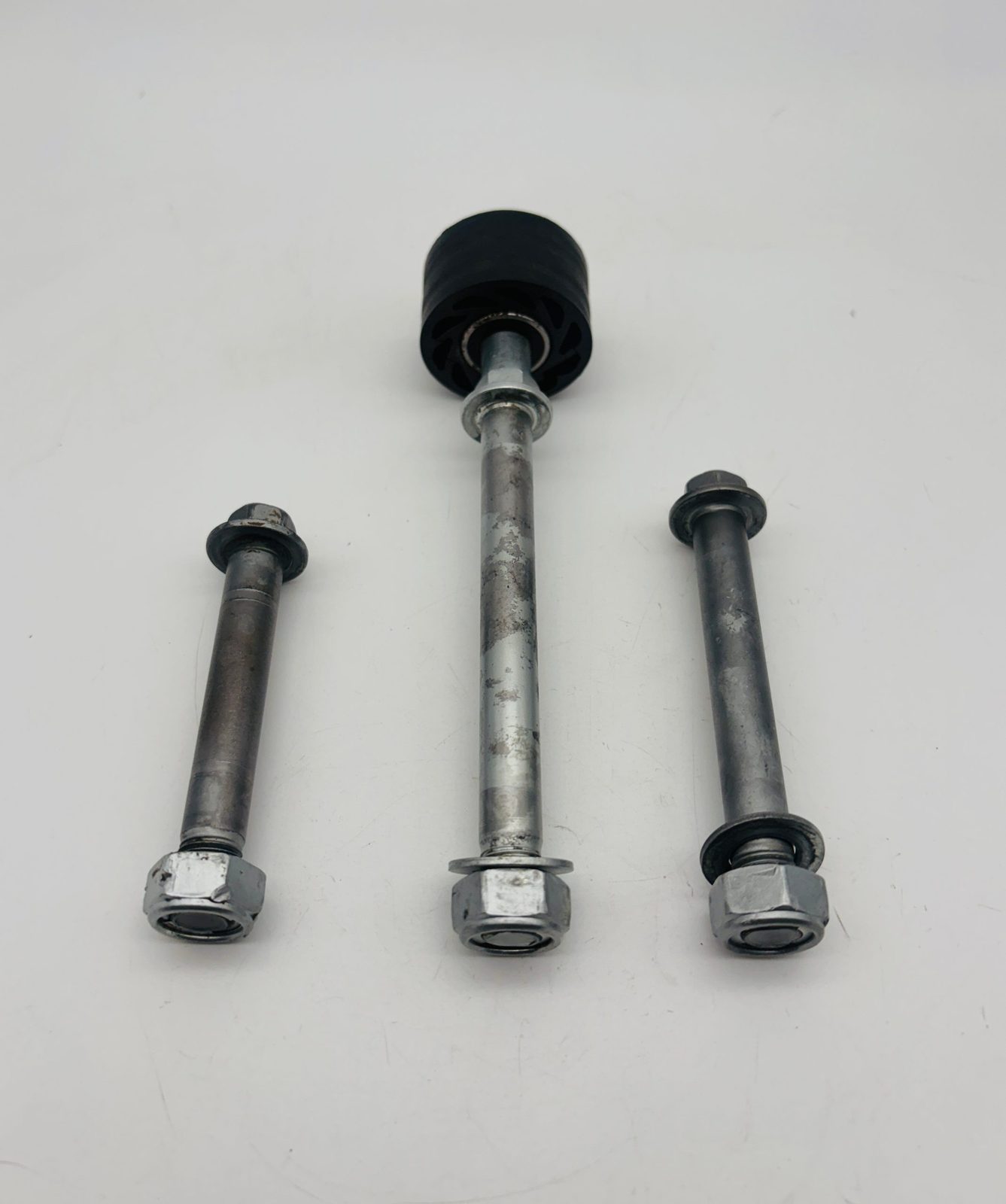 2005 Honda CRF250R Linkage Bolts OEM 90130-KZ4-J20
