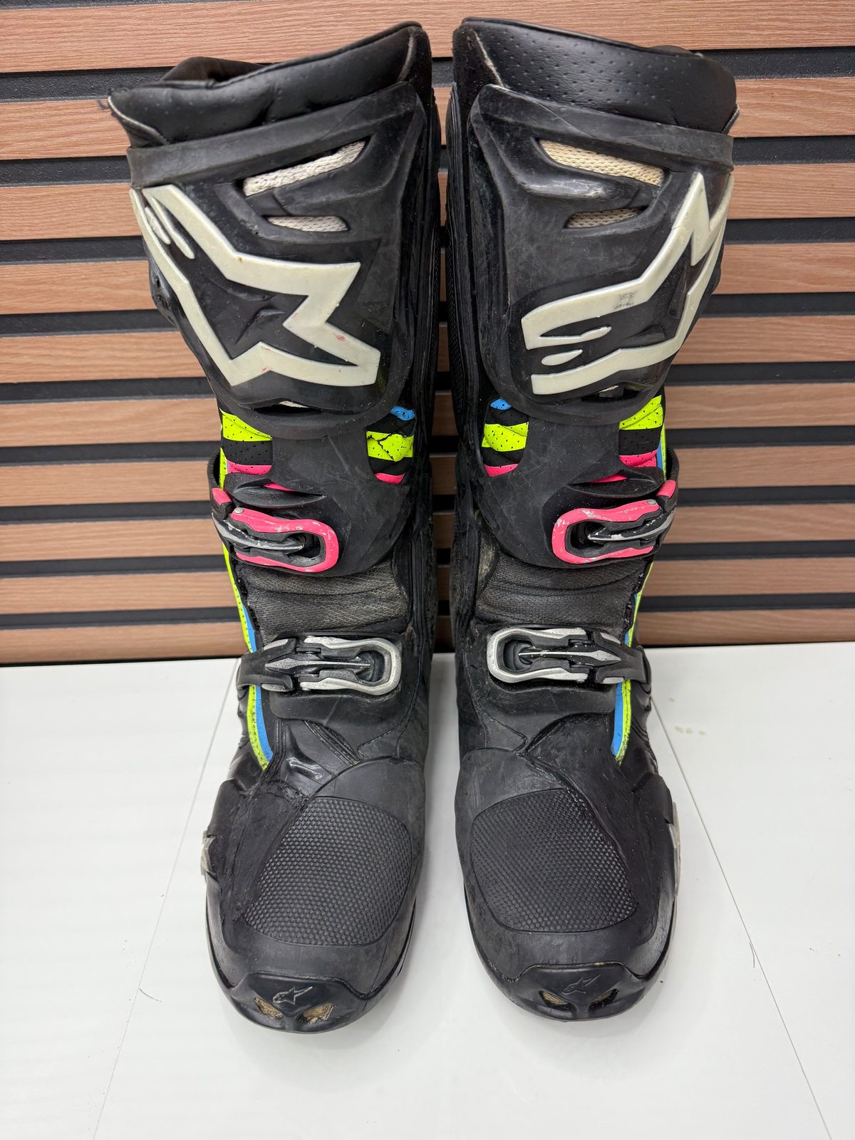 Alpinestars Tech 10 Supervented Motocross Boots Black Pink Size 9