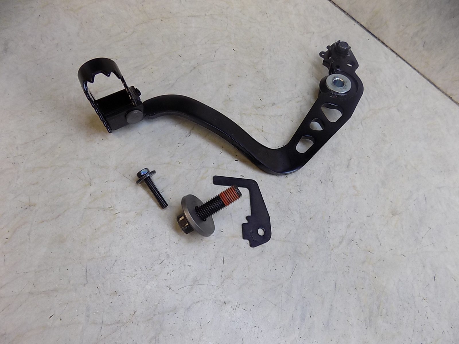 2026 Yamaha Tenere 700 OEM Rear Brake Pedal Lever with Hardware new