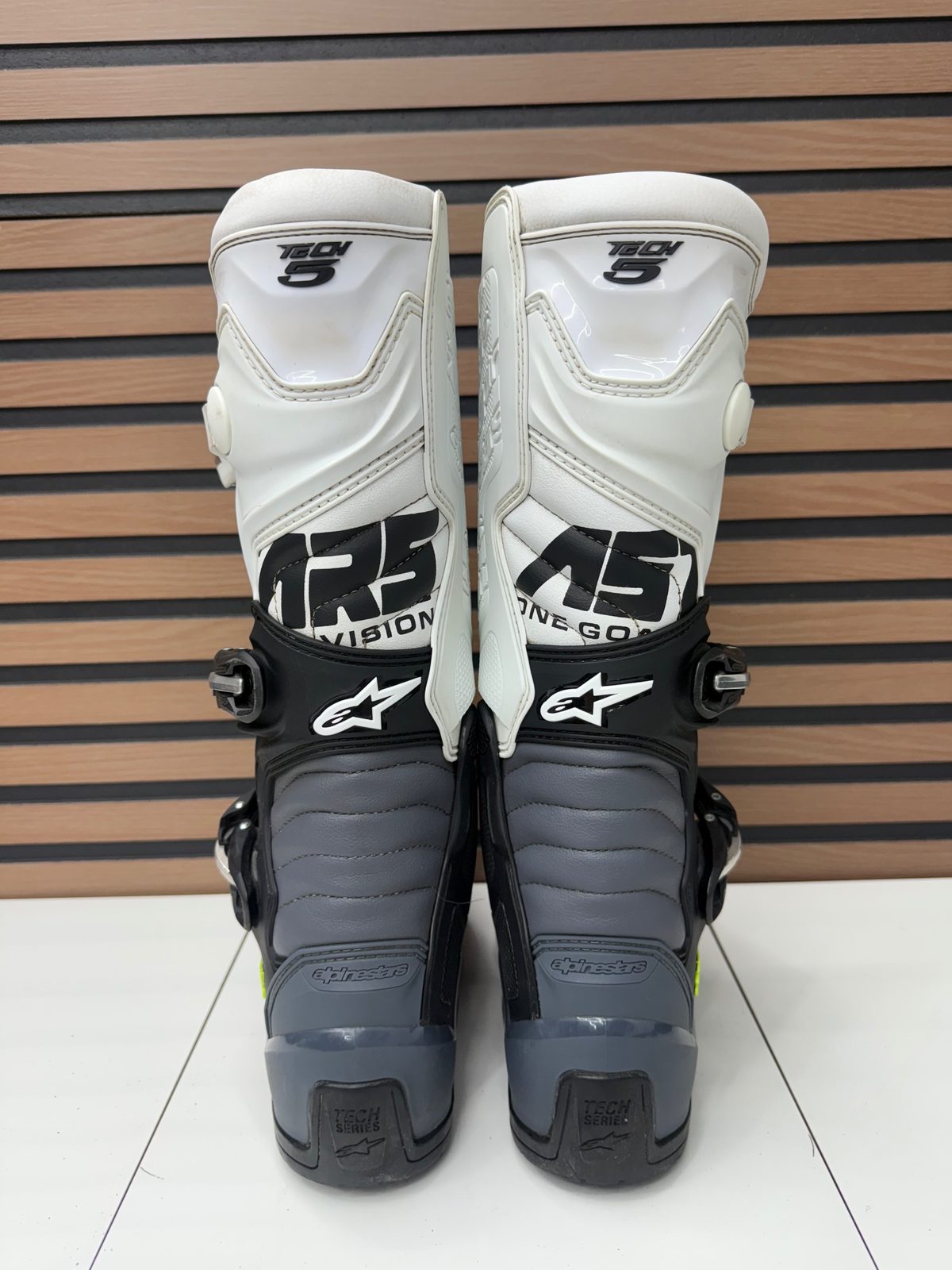Alpinestars Tech 5 Motocross Boots Grey / White - Size 9 US