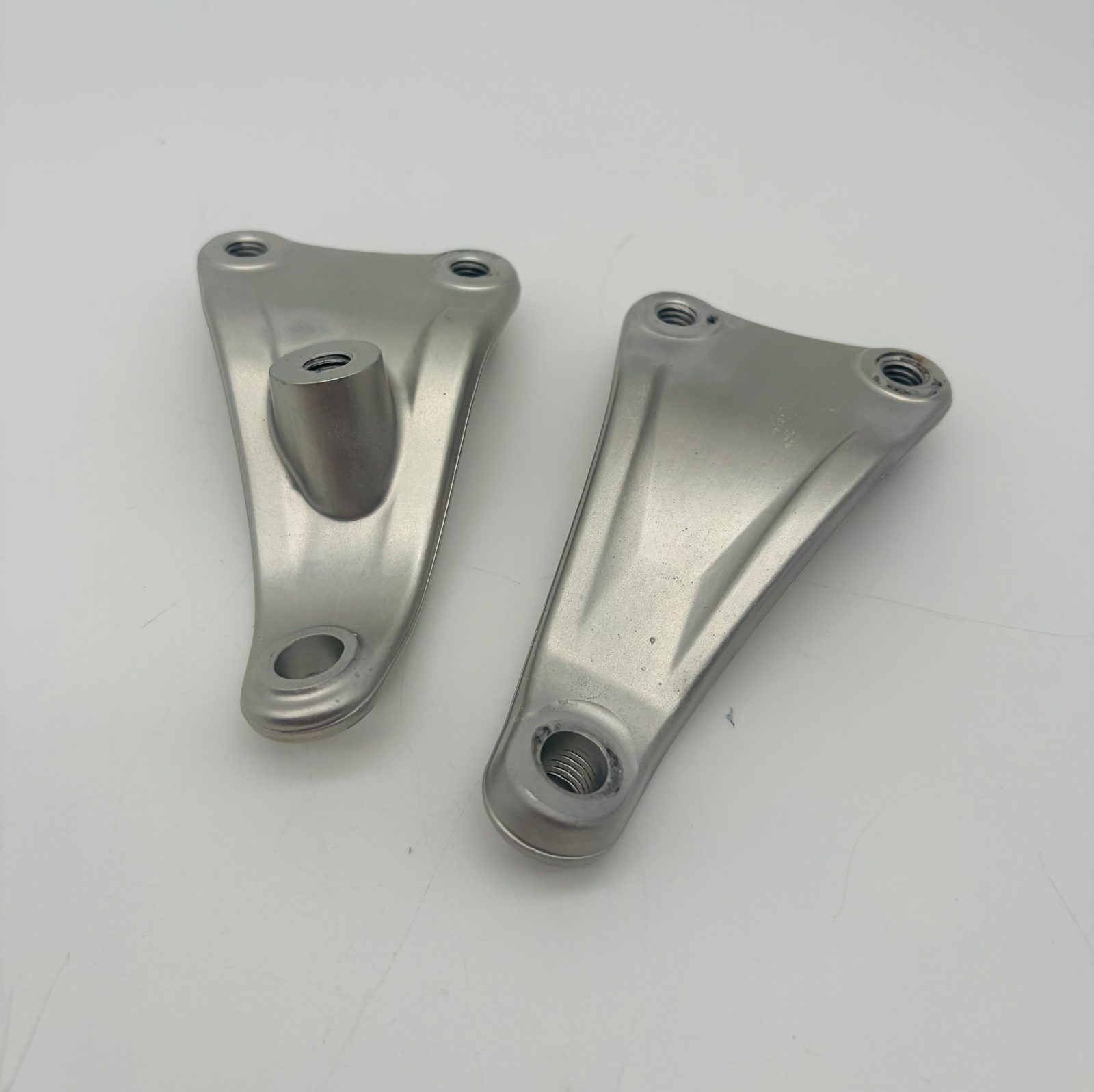 2024 KTM 250 SX-F Engine Mount Brace Left Right OEM A46003013000