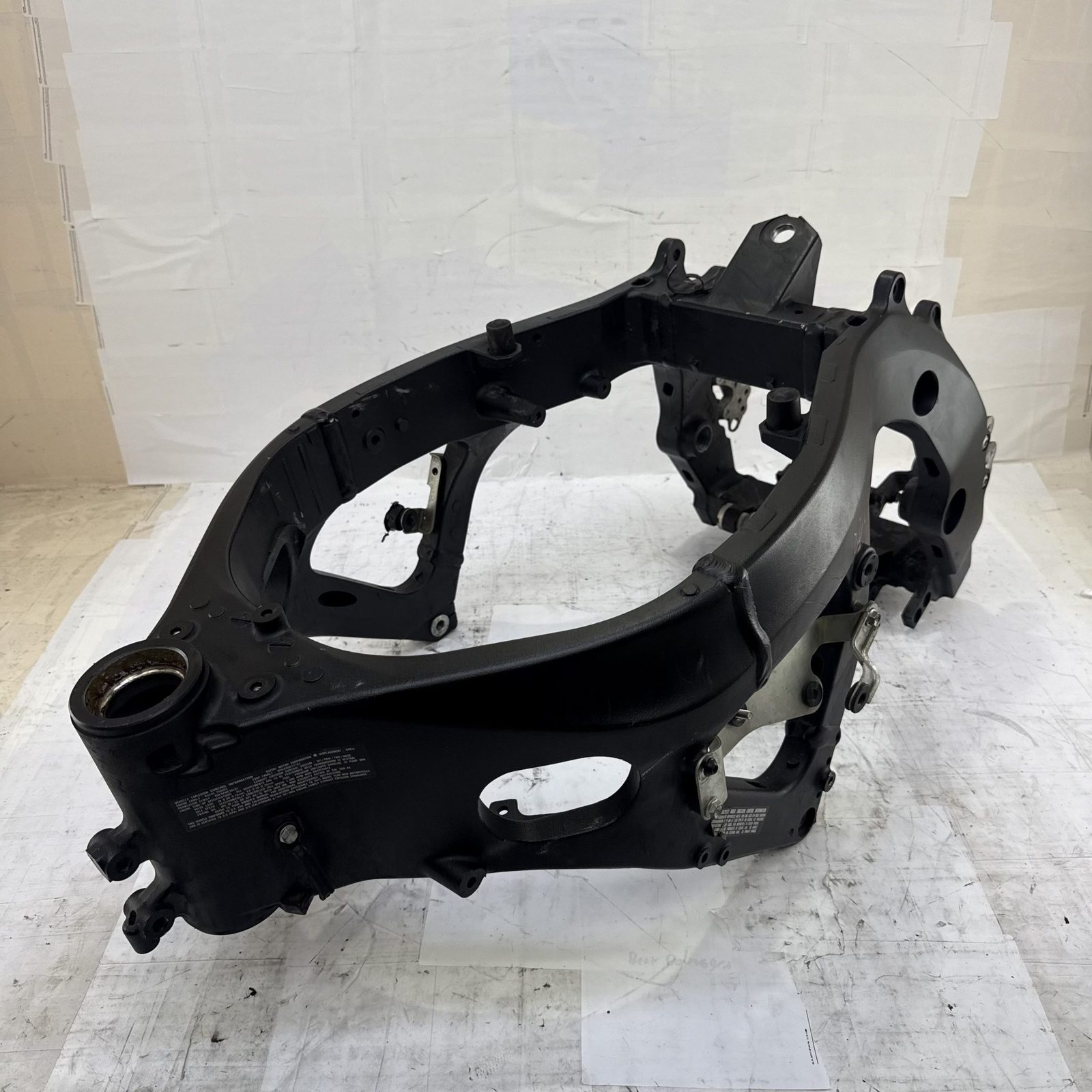 2011 - 2022 SUZUKI GSXR600 GSXR750 MAIN FRAME CHASSIS OEM STOCK 990D0-14JFC-CRB