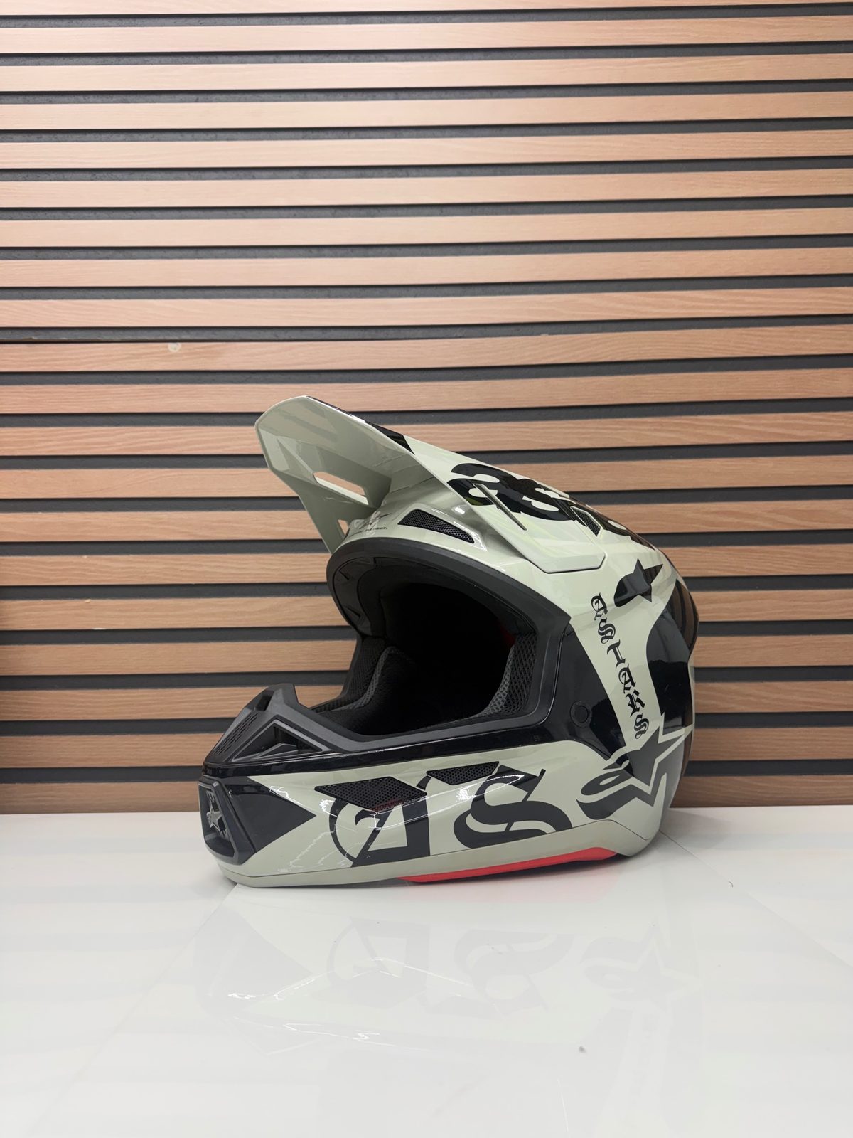 Alpinestars S-M7 Wolf Dust LE Helmet - Size XL