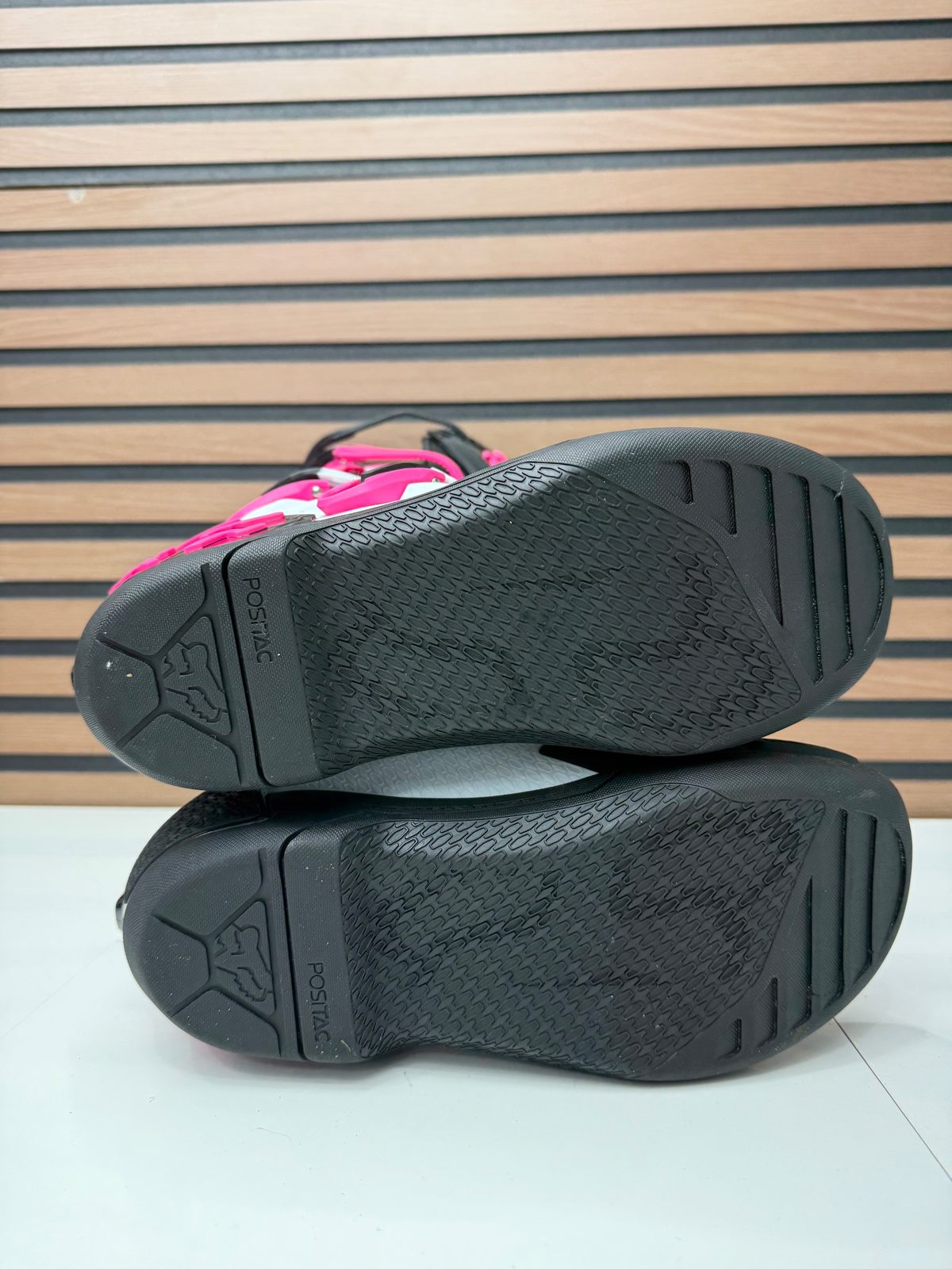 Open Box - Fox Racing Comp Boots Black / White / Pink - Size W8