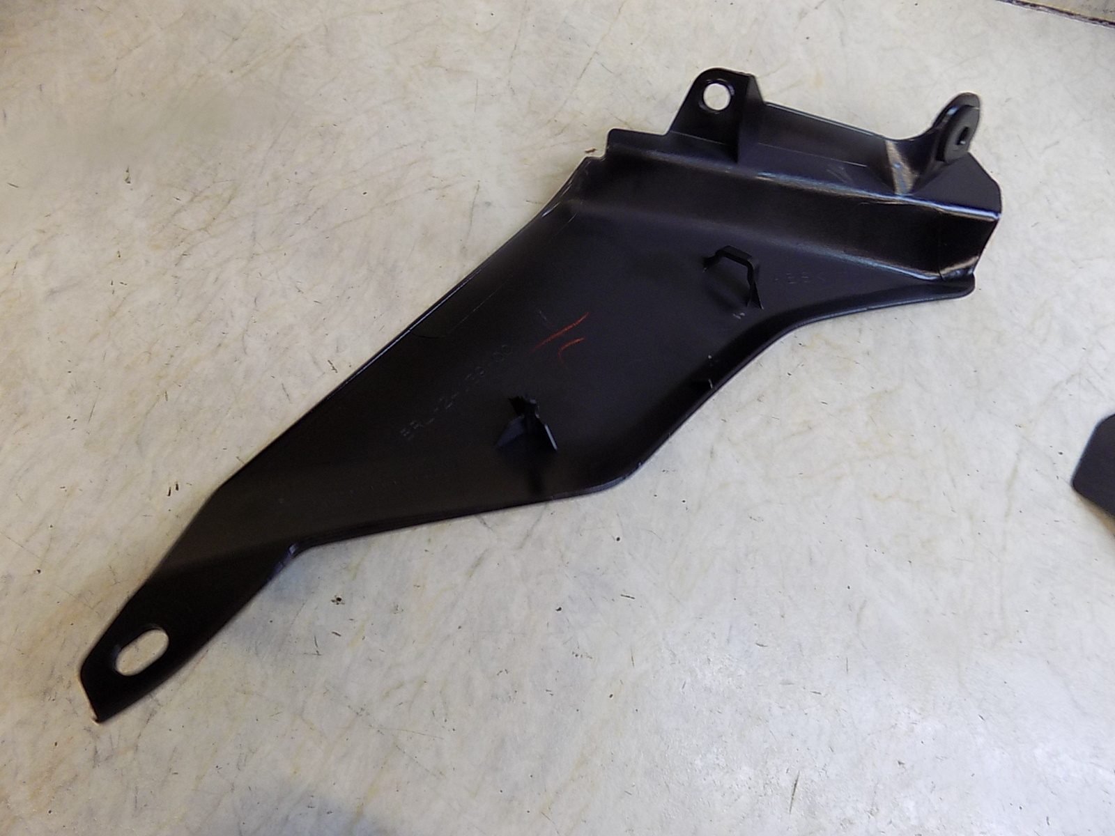 2026 Yamaha Tenere 700 OEM Frame Bracket Mount Support Black new
