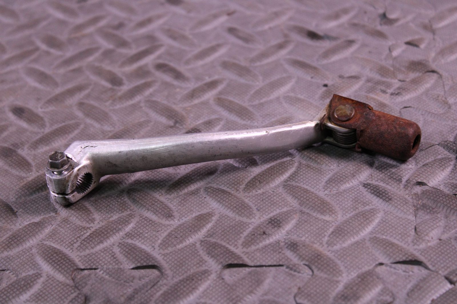 2013 Yamaha YZ250F OEM Shift Lever Gear Change Pedal Arm 5XC-18110-10-00