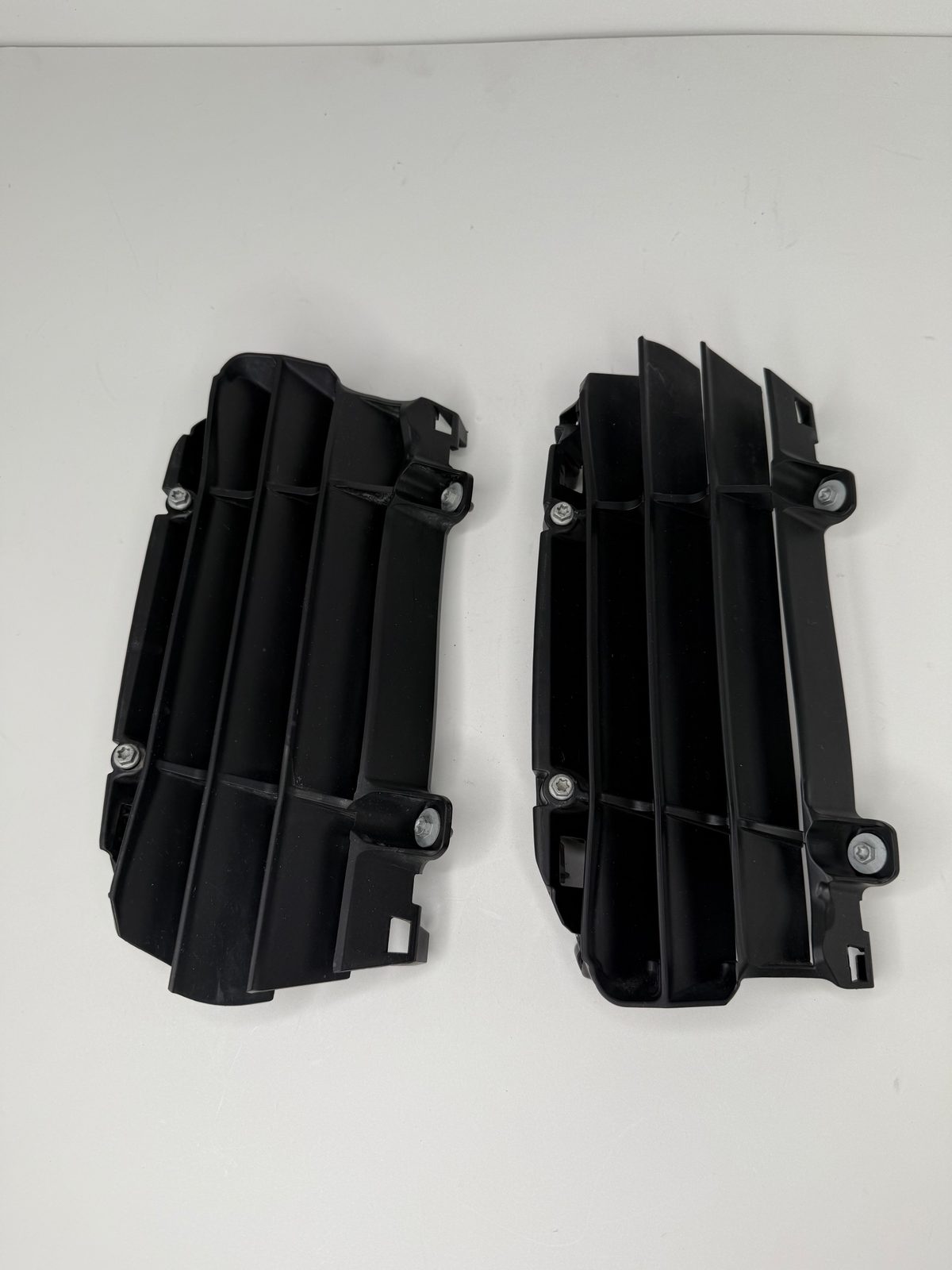 2025 Husqvarna FC 450 OEM Radiator Guards Louvers Pair A46035036044C1