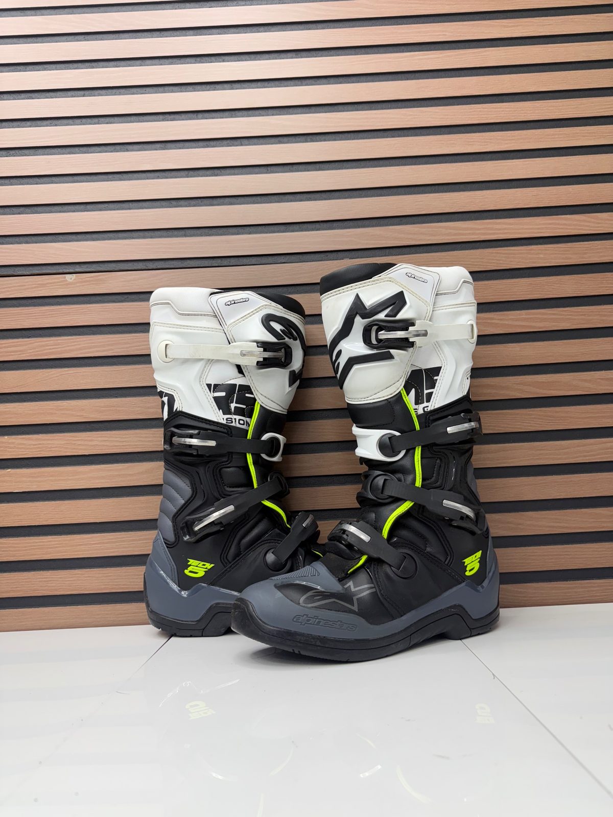 Alpinestars Tech 5 Motocross Boots Grey / White - Size 9 US