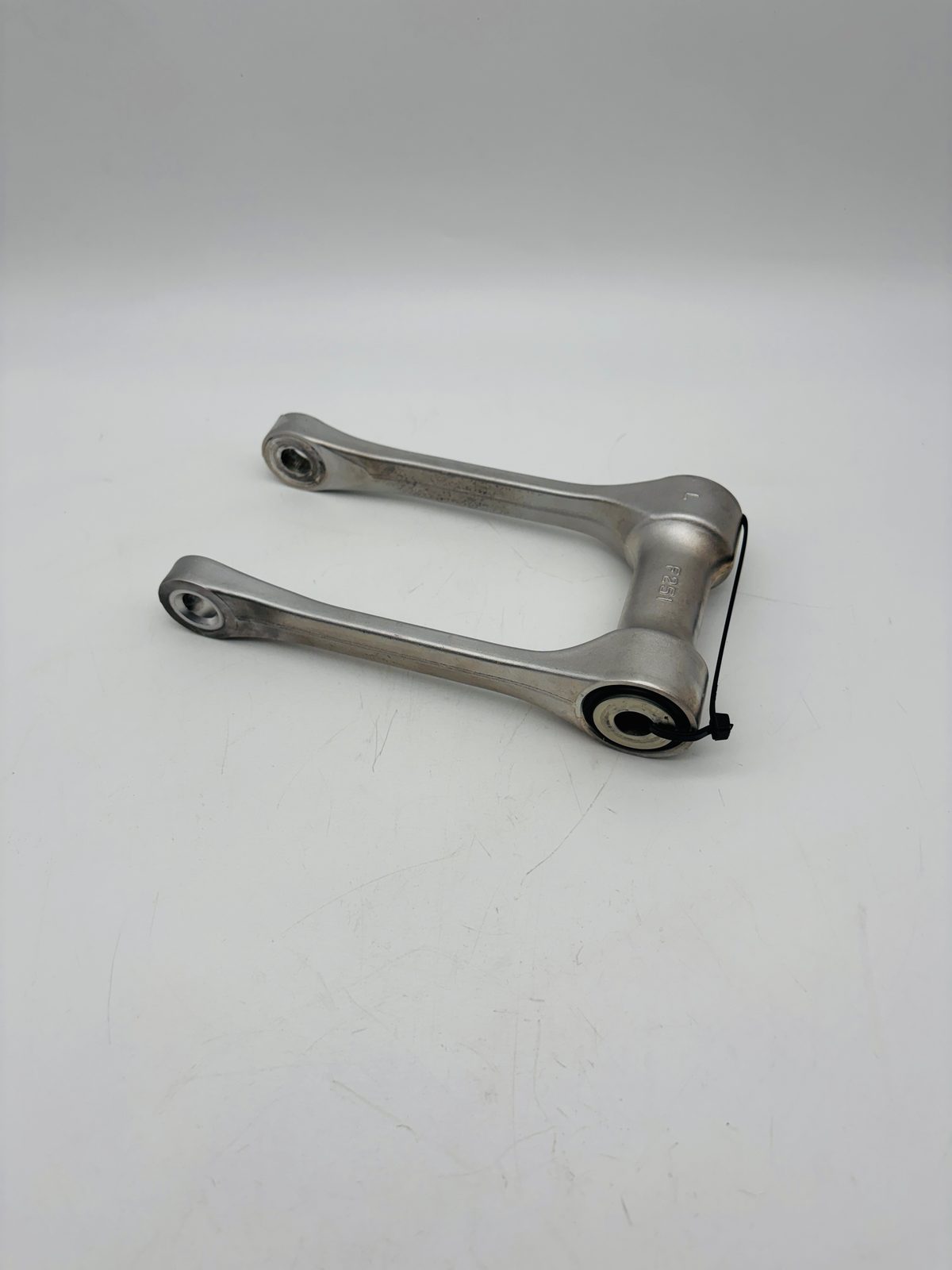 2025 Honda CRF250R Rear Suspension Pull Rod Linkage OEM 52462-MKE-A60