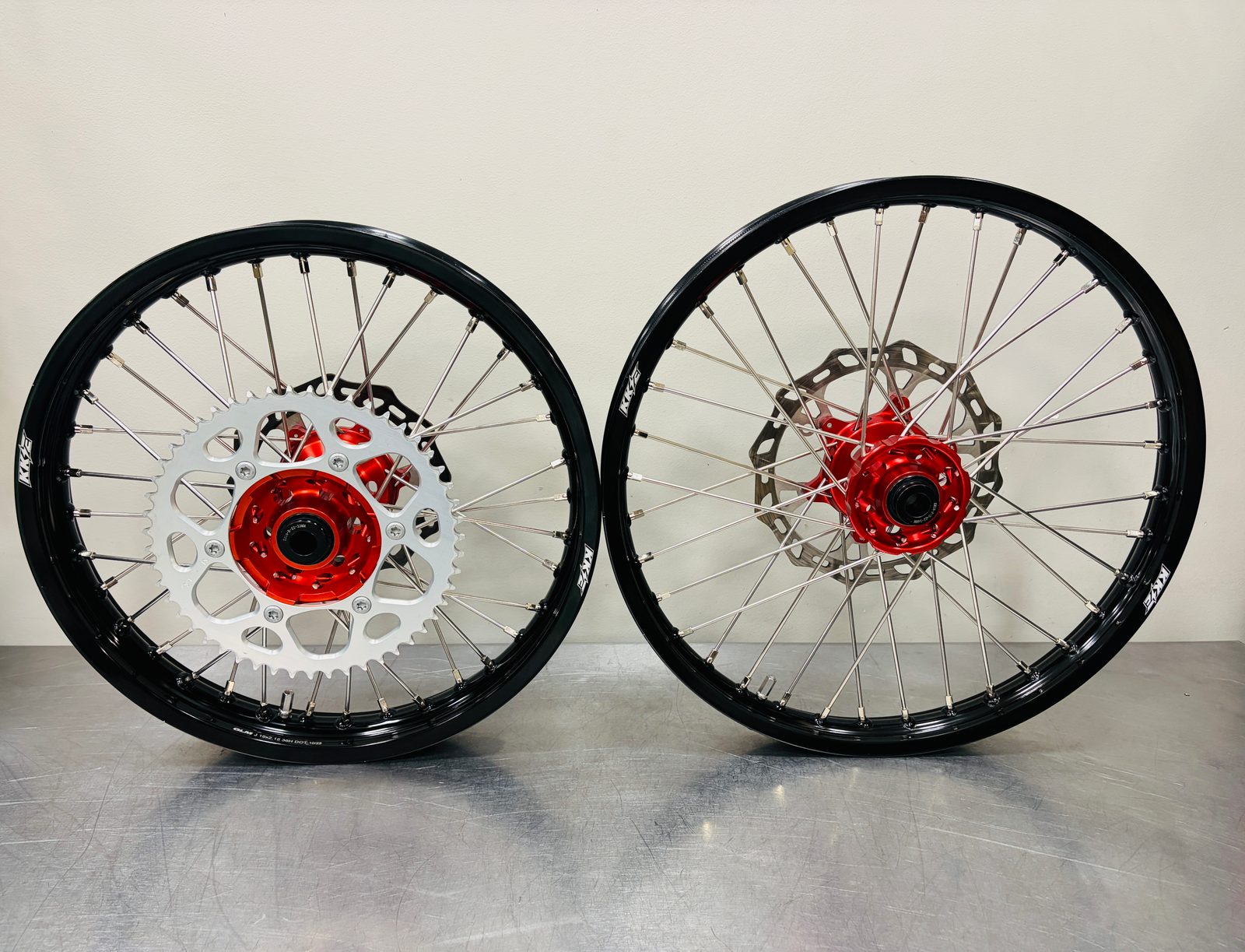 KKE 21/19 Wheels Rims Set for GAS GAS MC EC EX 125-450CC 2021-2026 Red Hub