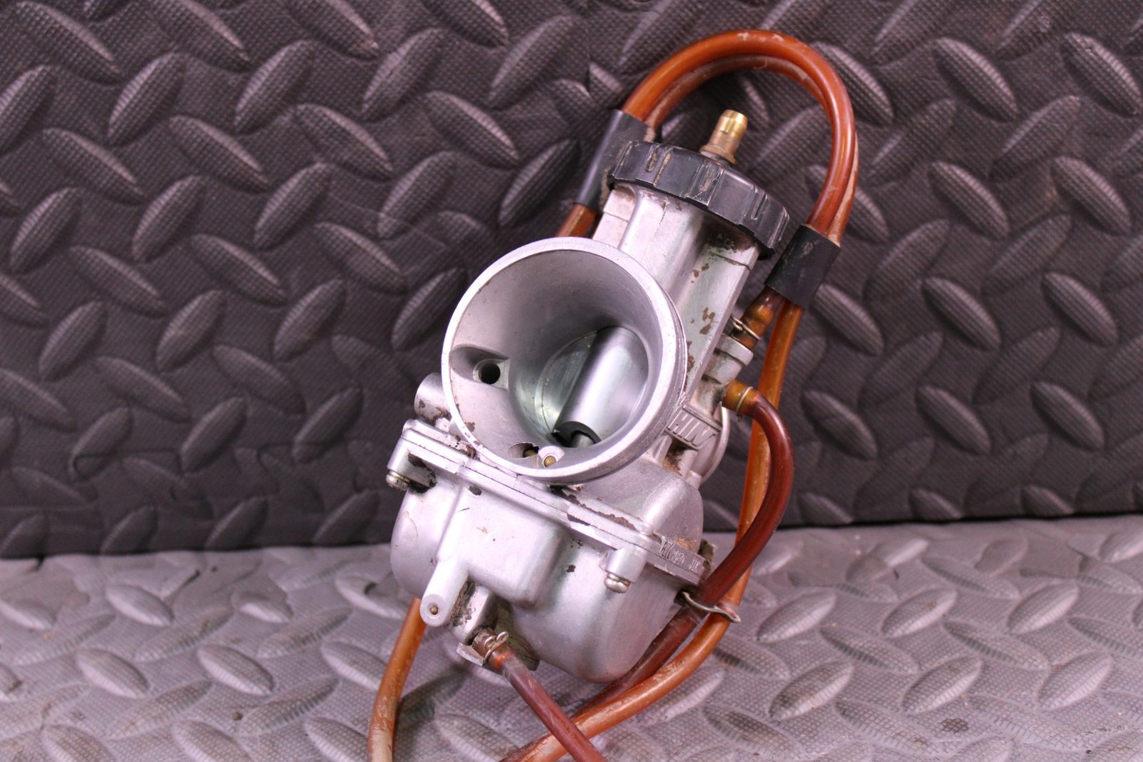 1996 SUZUKI RM125 OEM CARBURETOR CARB PWK 38 WITH VENT HOSES - 13200-36E40